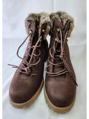 Cliffs by White Mountain Brown Fur Trim Lace Up Ankle Combat Suede Boot 8.5